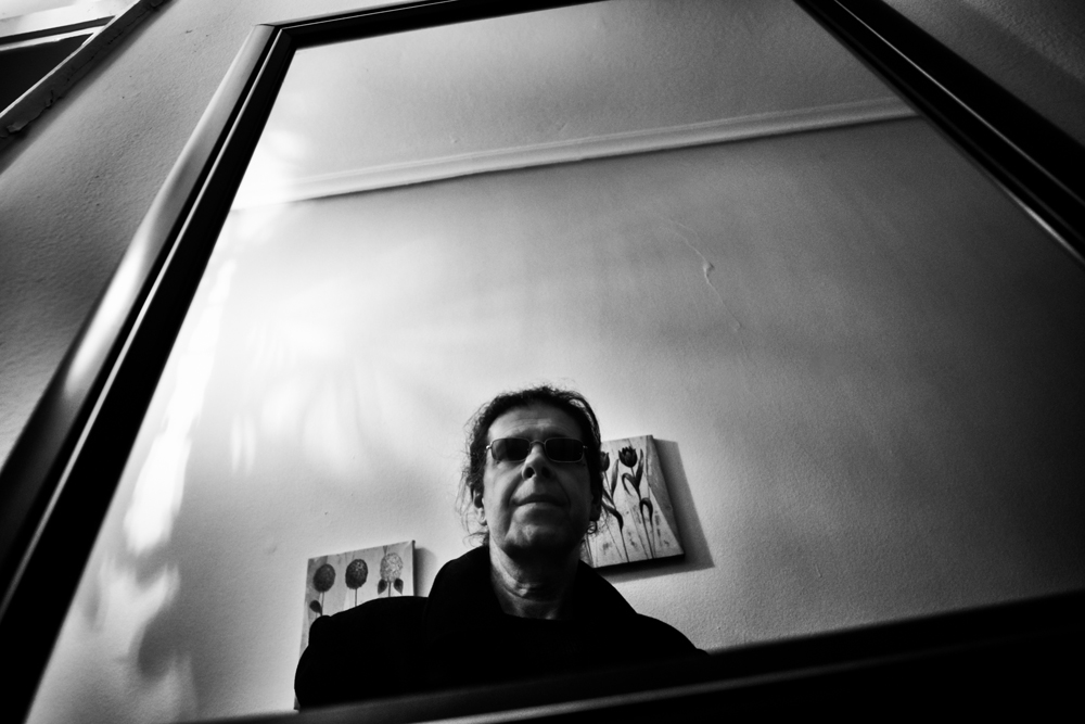 Γιάννης Μεζές - Self portrets